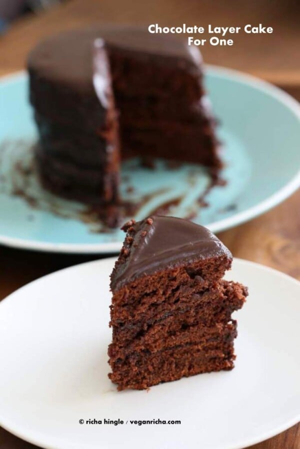 Vegan Chocolate Layer Cake | Vegan Richa #glutenfree #veganricha #vegan