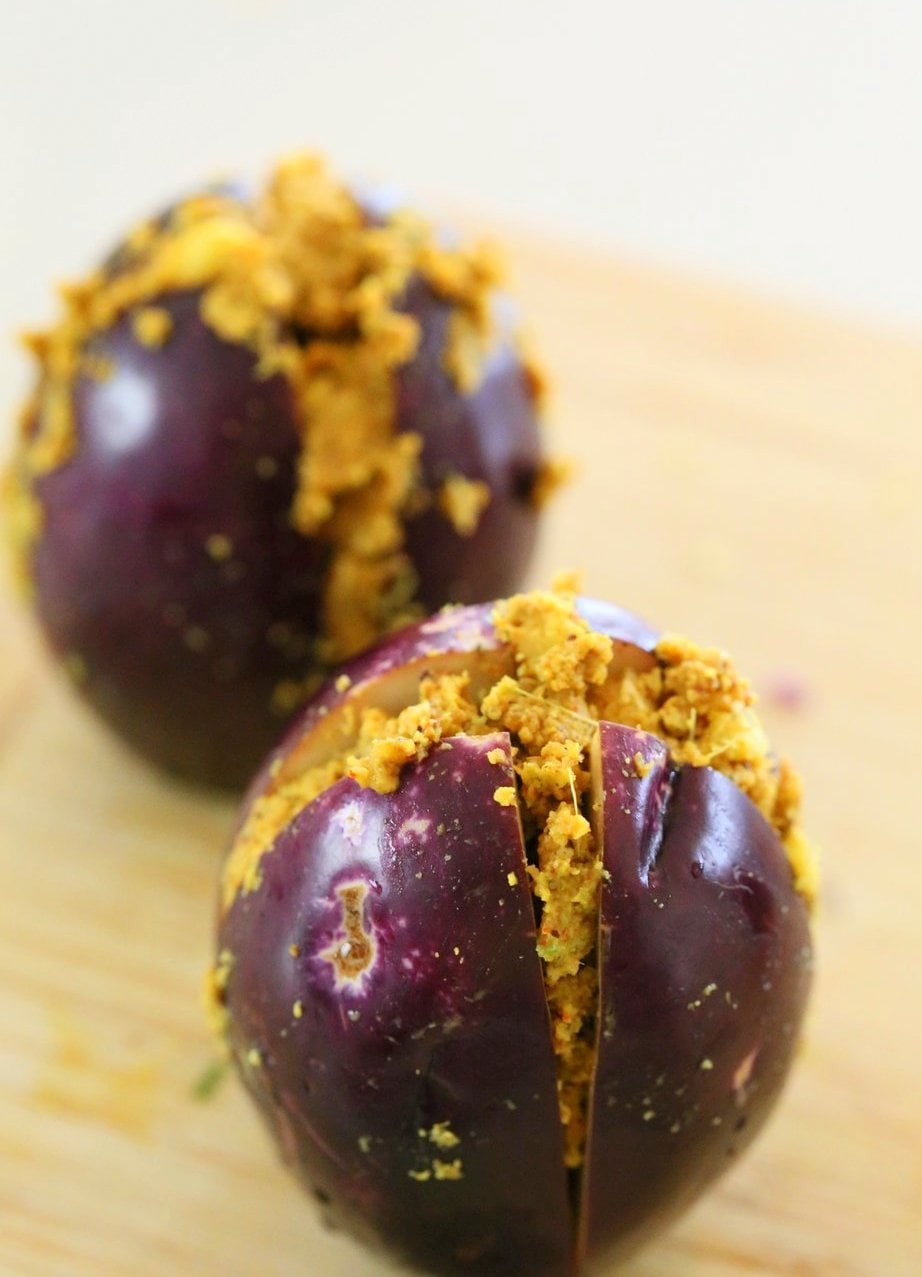 Instant Pot Masala Eggplant Curry. Pressure cooked Indian Baghare baingan. Stuffed Baby Eggplant Curry. #Vegan #Glutenfree #Soyfree #Recipe #veganricha | VeganRicha.com