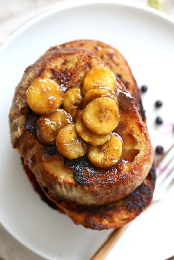 Vegan Banana French Toast. Vegan French Toast with Caramelized bananas. Banana and non dairy milk make up the french toast batter. Cooked French toast is served with caramelized Bananas, maple and vegan butter. Vegan Nut-free Recipe. | VeganRicha.com #glutenfree #veganricha #vegan
