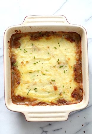 Vegan Shepherd's Pie - Mushroom and Lentil Shepherdless Pie with Gravy and Garlic mashed potatoes. #Vegan #Glutenfree #Recipe. Can be soy-free.ย #veganricha | VeganRicha.com