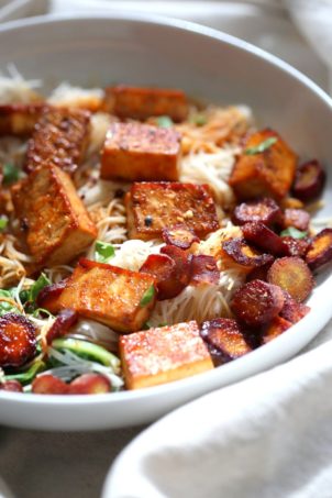 Baked Chili Garlic Tofu, Carrot, Chard and Noodle Bowls. Easy Weeknight Meal. Add some toasted cashews and other veggies of choice. #Glutenfree Nut-free #Vegan #Recipe #veganricha | VeganRicha.comย