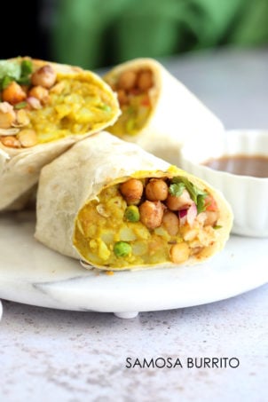 Samosa Wraps - Spiced Potatoes, Chickpeas, Chutney Burrito. Easy Spiced Potato Chickpea Burrito for lunch, picnic or carry out. #VeganRicha #Vegan #Nutfree #Soyfree #Recipeย Easily #Glutenfree