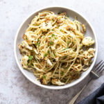 Easy Spaghetti with toasted garlic breadcrumbs and blistered cauliflower. Vegan Pasta with breadcrumbs, pasta wth roasted cauliflower. #Vegan #Nutfree #Soyfree #Recipe #spaghetti #toastetdbreadcrumbs #VeganRicha