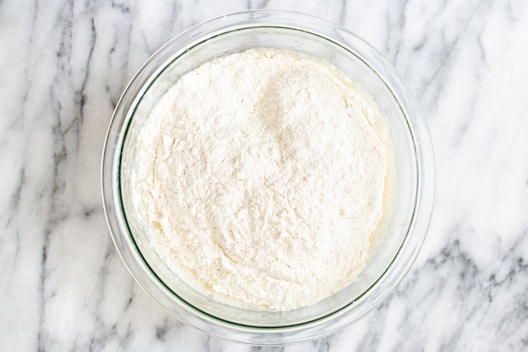 dry cake mix in a big glass mixing bowl 